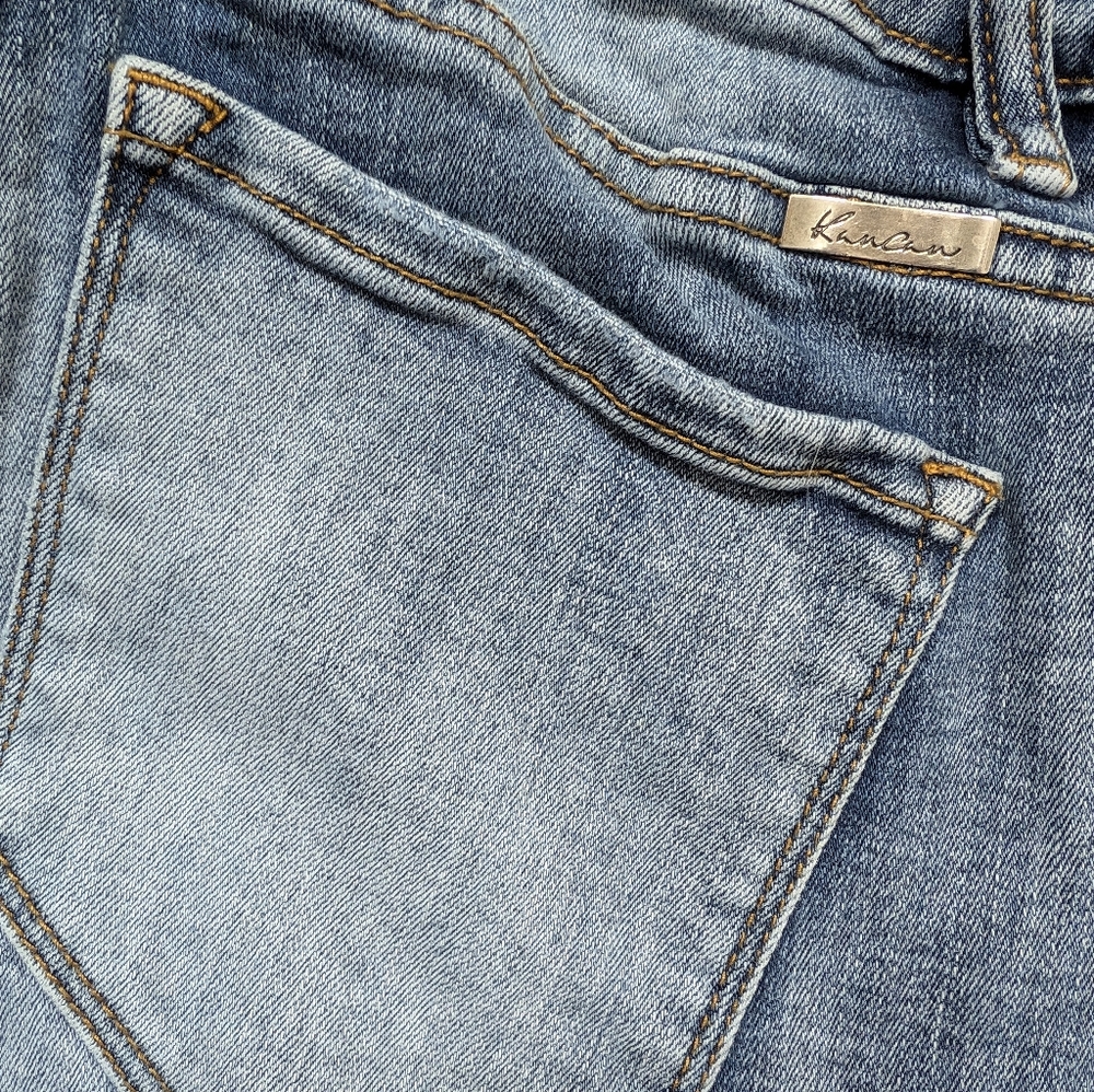 KanCan distressed ripped jeans 7 - Picture 4 of 9
